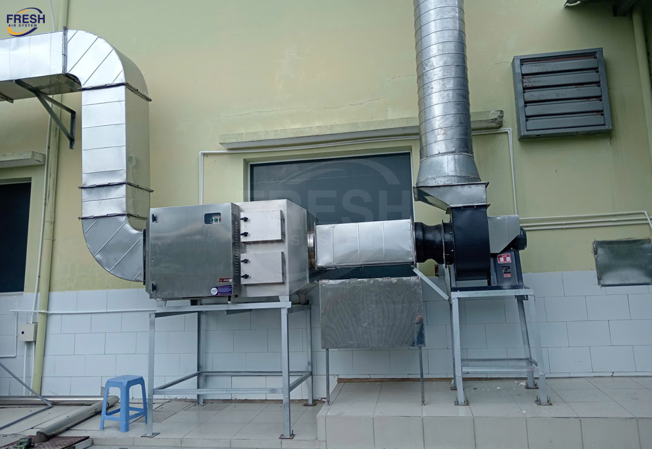 xu-ly-mui-va-bui-trong-qua-trinh-san-xuat-rang-tom-tep