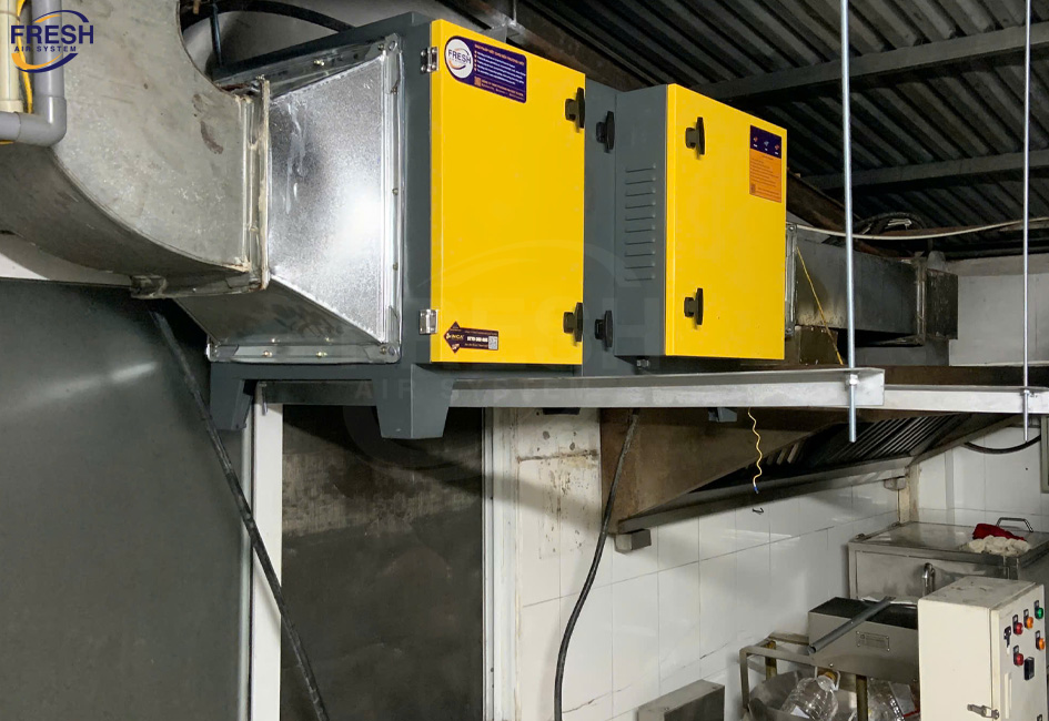 may-loc-tinh-dien-xu-ly-khi-thai-bep-bo-kho-linh-chi