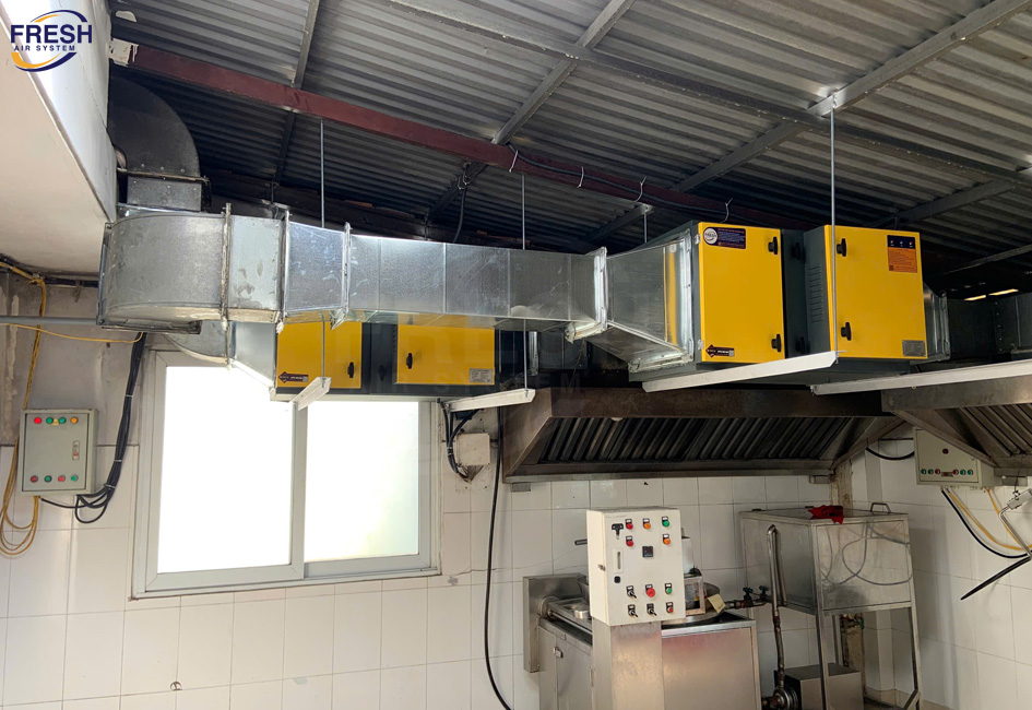 may-loc-tinh-dien-xu-ly-khi-thai-bep-bo-kho-linh-chi