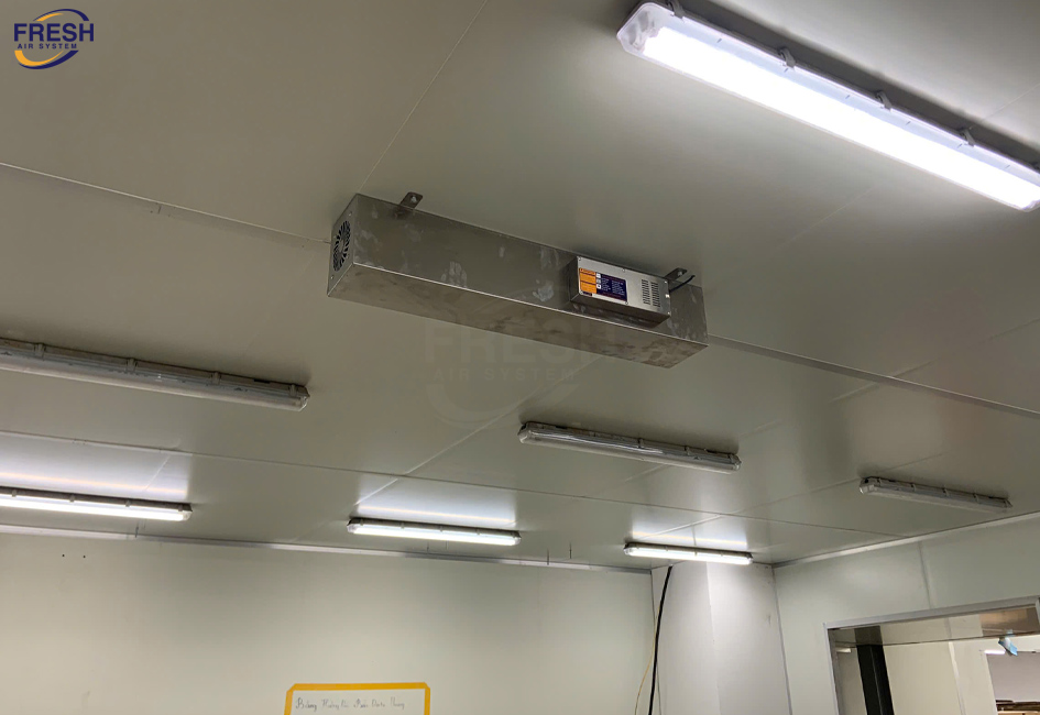 uv-khu-trung-khong-khi-tai-phong-san-xuat-mut-tet-huu-nghi